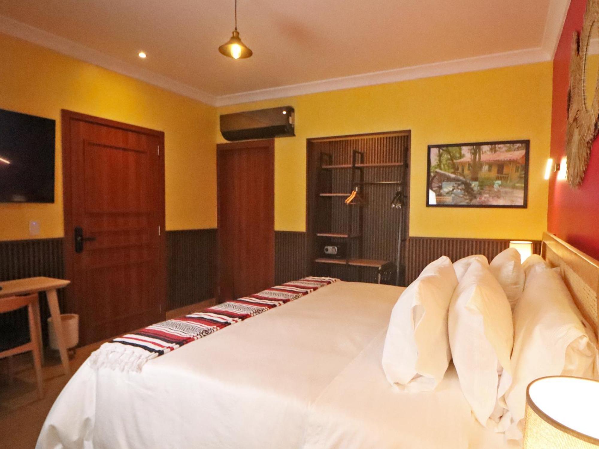 אוריסבה Hotel Boutique Tipico מראה חיצוני תמונה