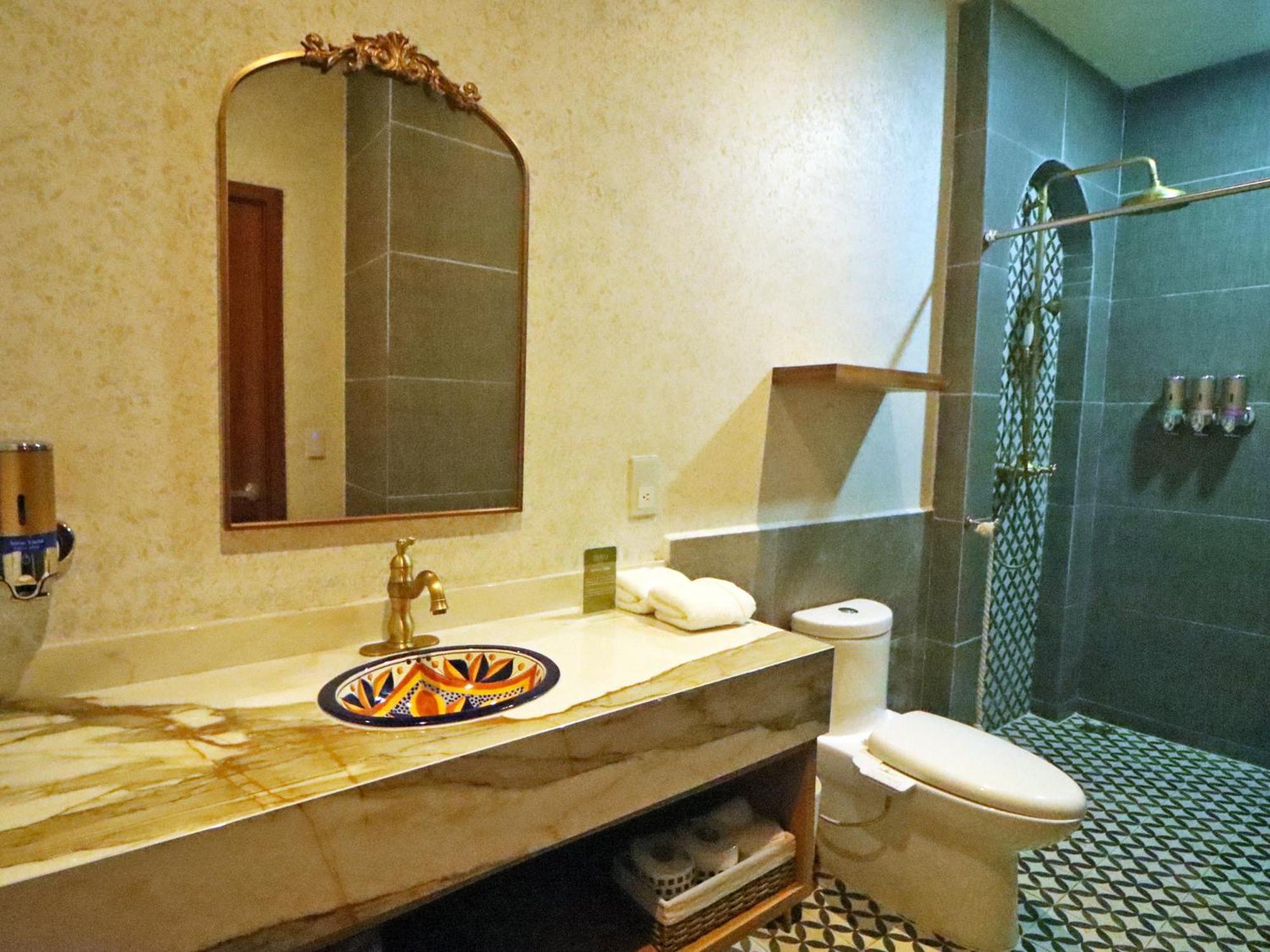 אוריסבה Hotel Boutique Tipico מראה חיצוני תמונה