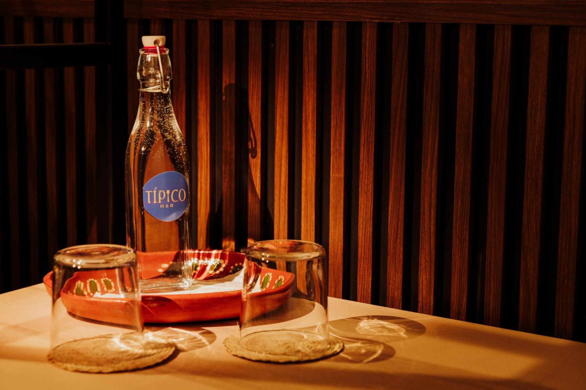 אוריסבה Hotel Boutique Tipico מראה חיצוני תמונה