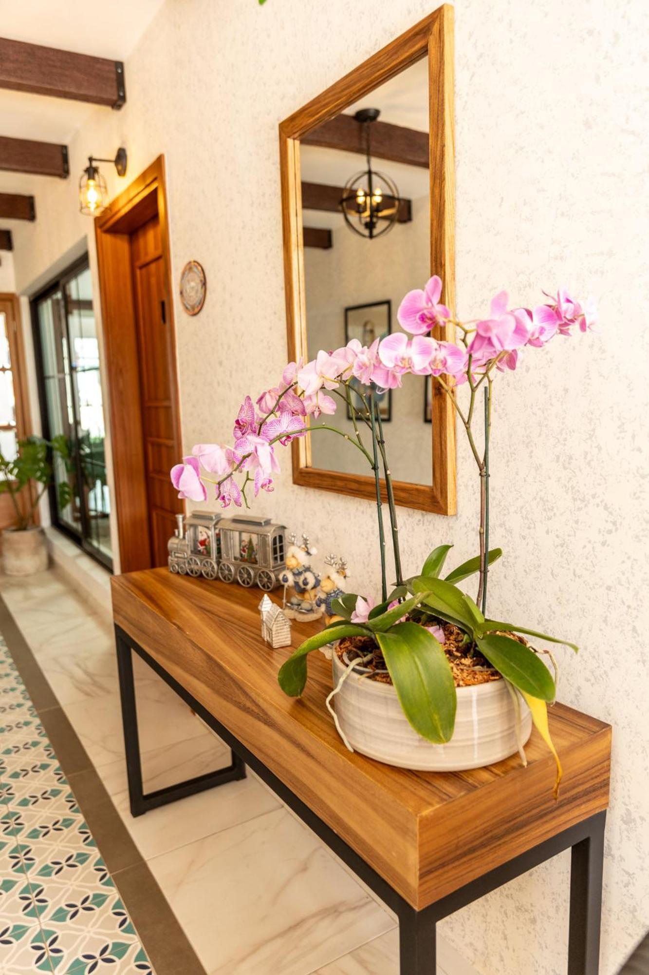 אוריסבה Hotel Boutique Tipico מראה חיצוני תמונה